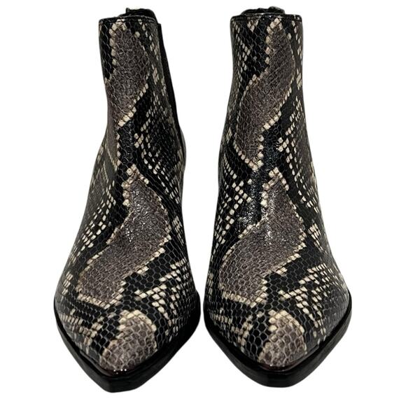 Marc Fisher LTD Yale 4 Chelsea Leather Pointy Toe Ankle Boots - Picture 2 of 12